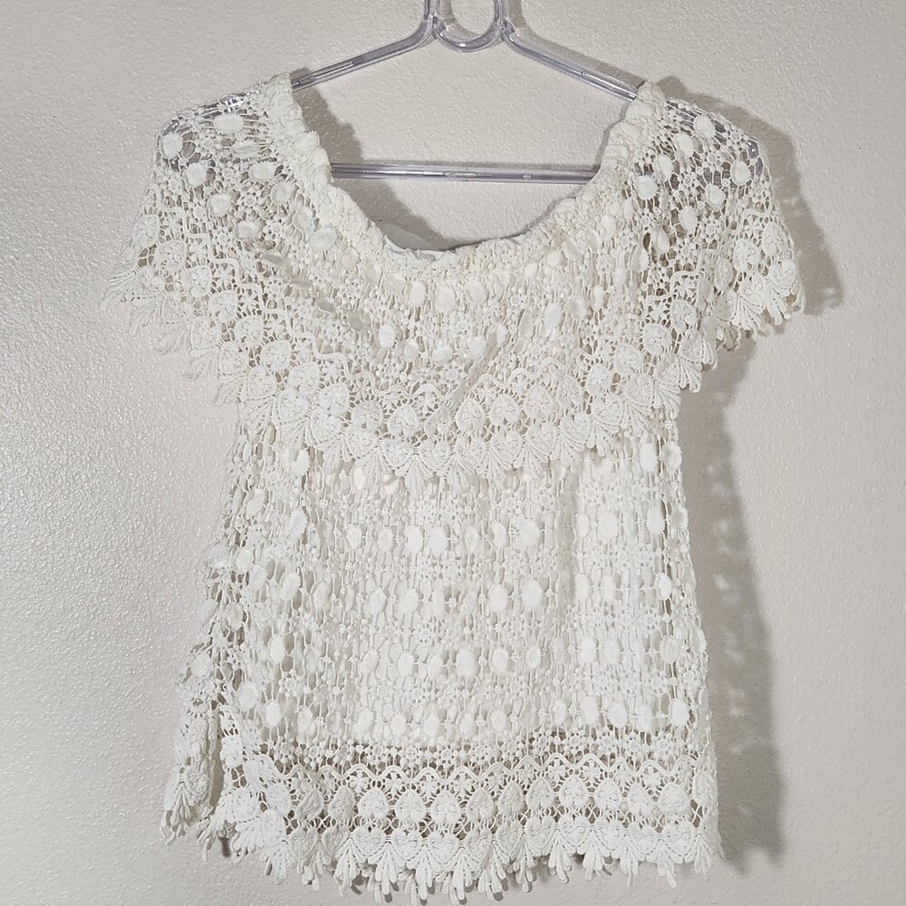 Velvet By Graham & Spencer White Crochet Top Sz M